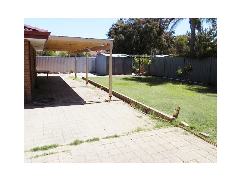 18 Scythe Street, Willetton WA 6155