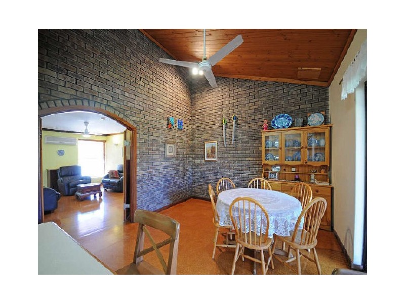 4 Sinian Crescent, Willetton WA 6155