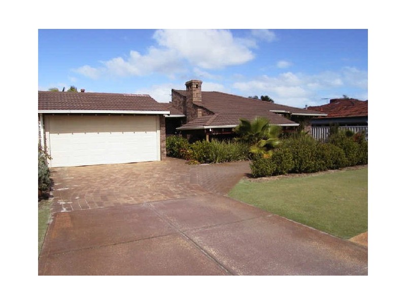 38 Aulberry Parade, Leeming WA 6149