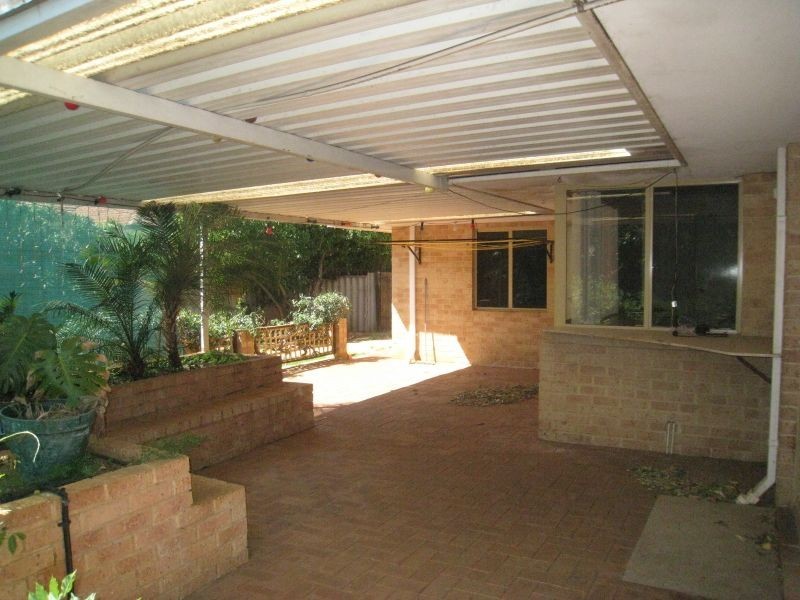 3 Tranquility Place, Maddington WA 6109