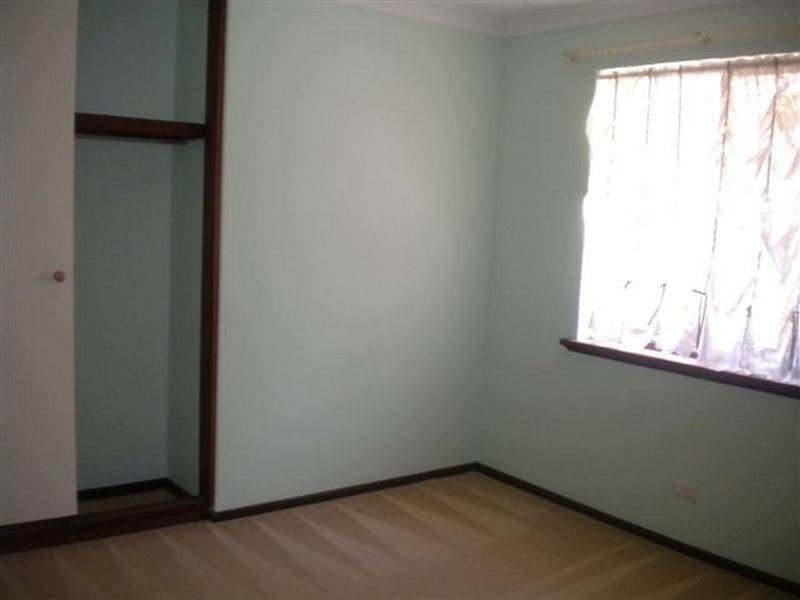 7 Lauri Court, Parkwood WA 6147