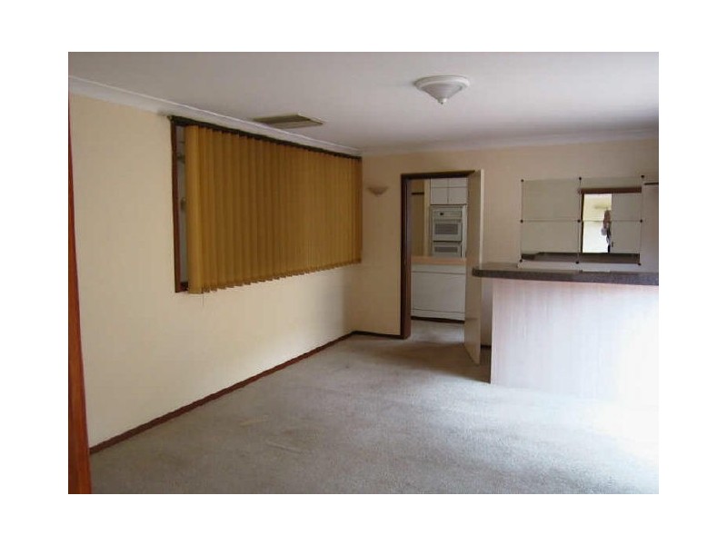 27 Freesia Way, Willetton WA 6155