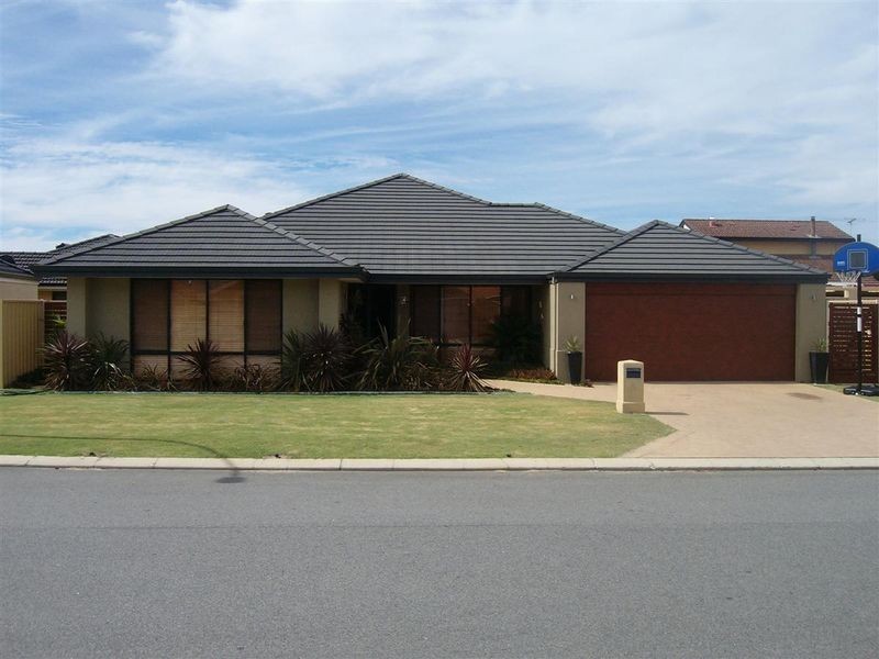 3 Dupont Way, Canning Vale WA 6155