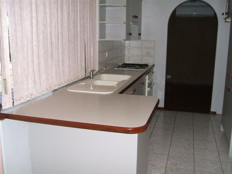 28 Meadowbrook Drive, Parkwood WA 6147