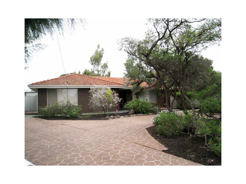 26 Burrendah Boulevard, Willetton WA 6155