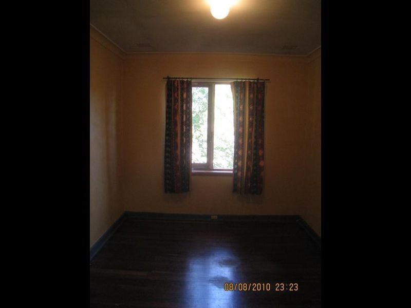 19 Parkhill Way, Wilson WA 6107