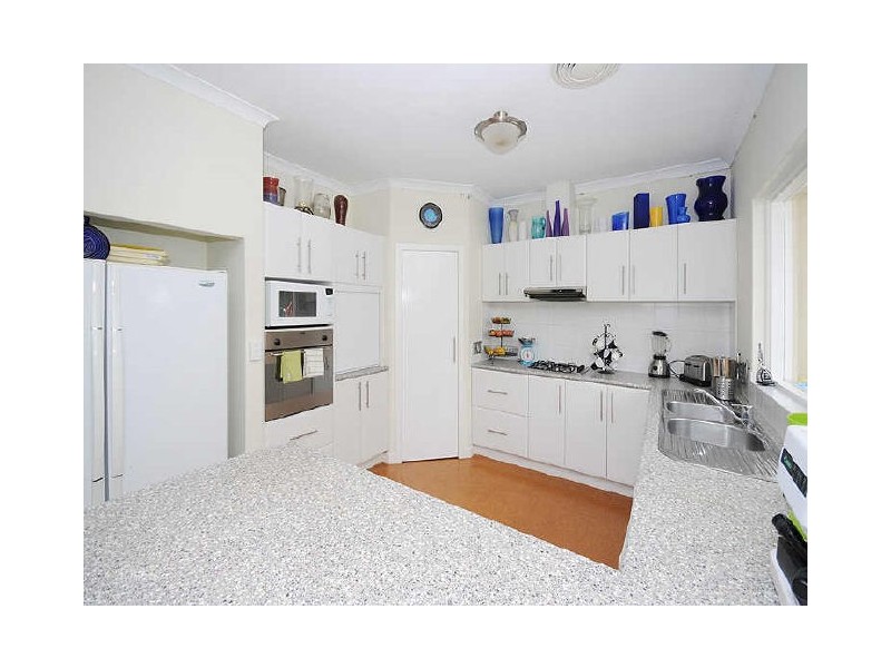 13 Hesford Avenue, Mount Pleasant WA 6153