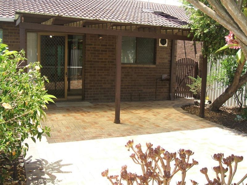 4/631 Canning Highway, Alfred Cove WA 6154