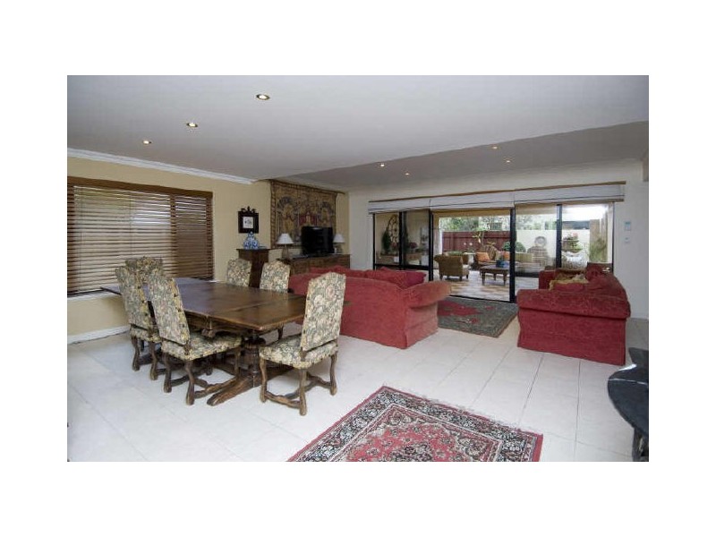 3 McNess Glade, Salter Point WA 6152