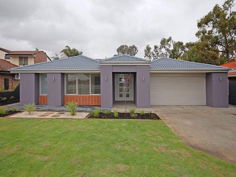 16 Ramsdale Loop, Leeming WA 6149