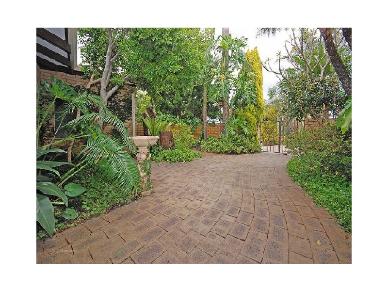 12 Pellew Gardens, Willetton WA 6155