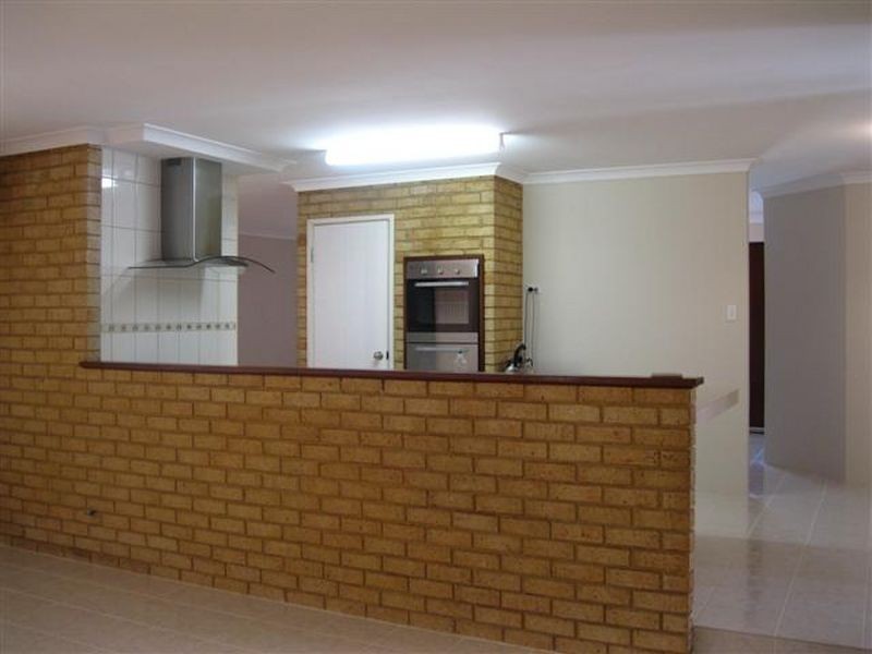 3 Redgum Court, Thornlie WA 6108