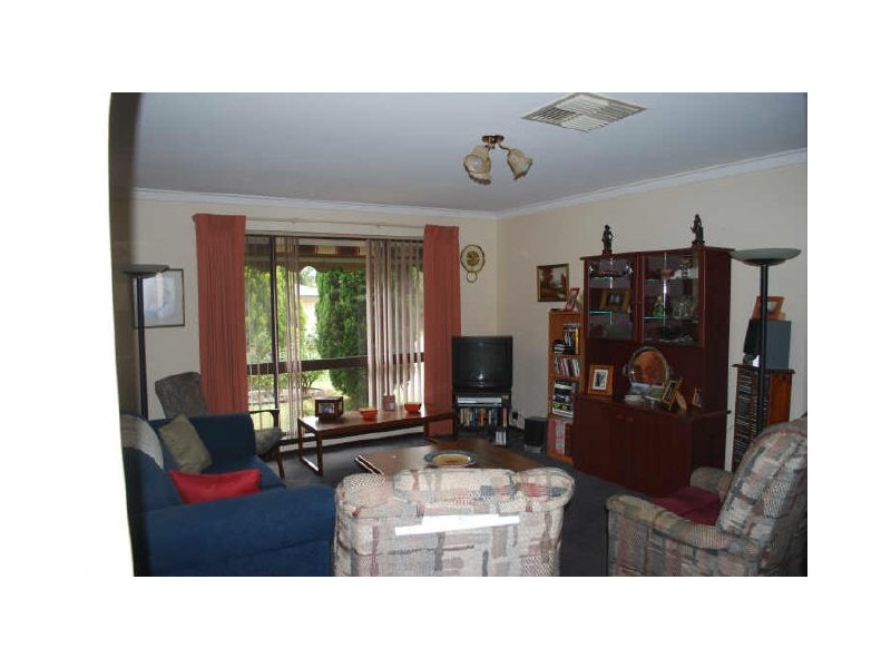 7A Ravenslea Drive, Parkwood WA 6147