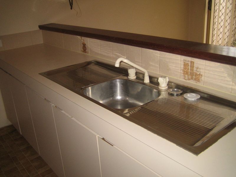 7/5 Dewey Street, Shelley WA 6148