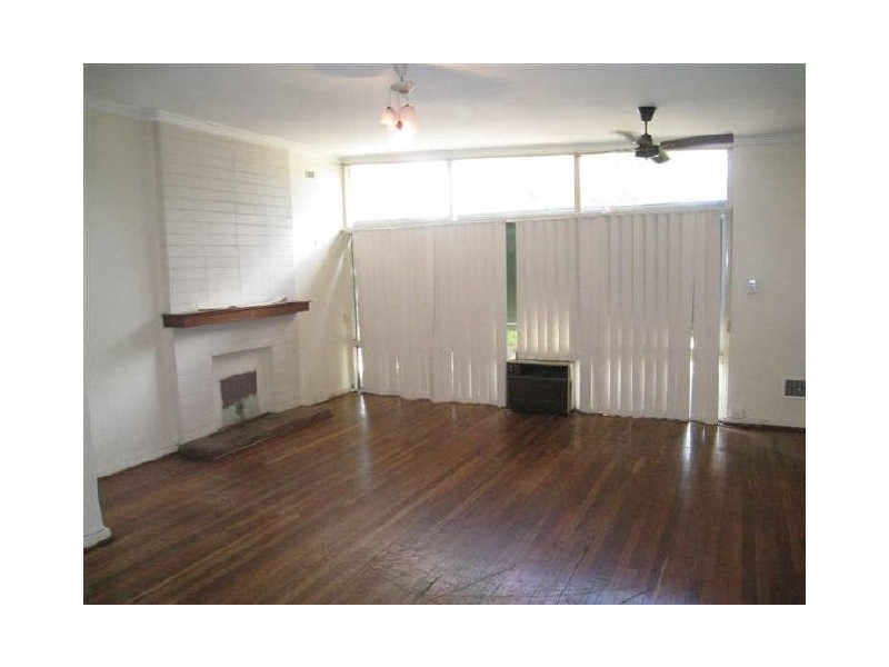 16 Brandon Way, Lynwood WA 6147