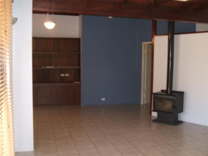 29 Crystaluna Drive, Golden Bay WA 6174