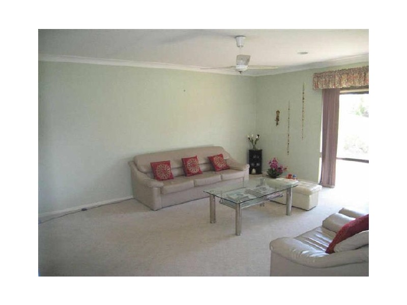 16 Hawford Way, Willetton WA 6155