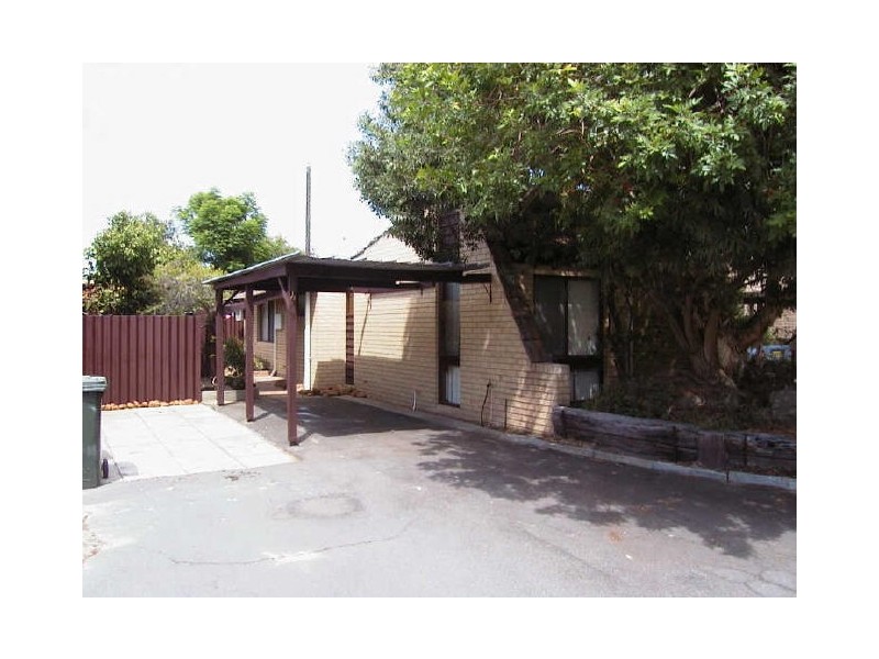 4/12 Watling Avenue, Lynwood WA 6147