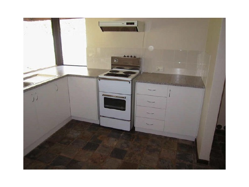 4/12 Watling Avenue, Lynwood WA 6147