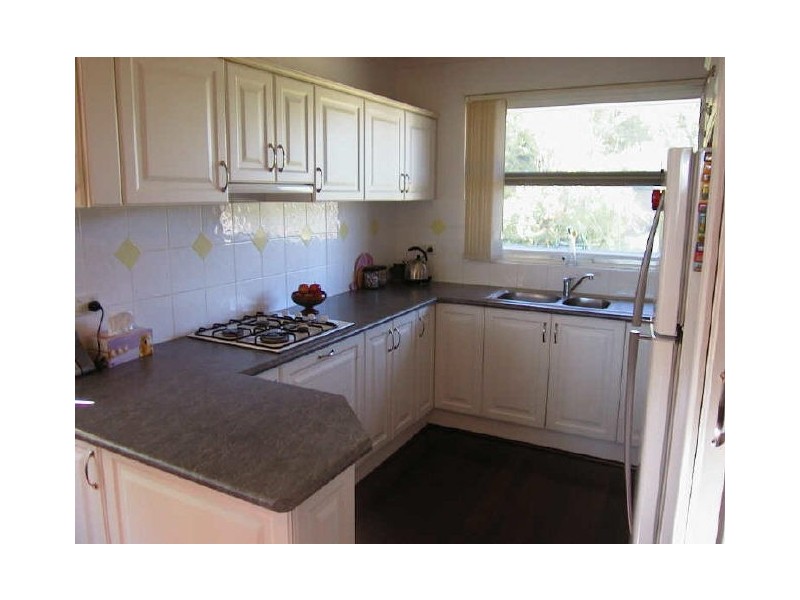 3 Elbe Court, Riverton WA 6148