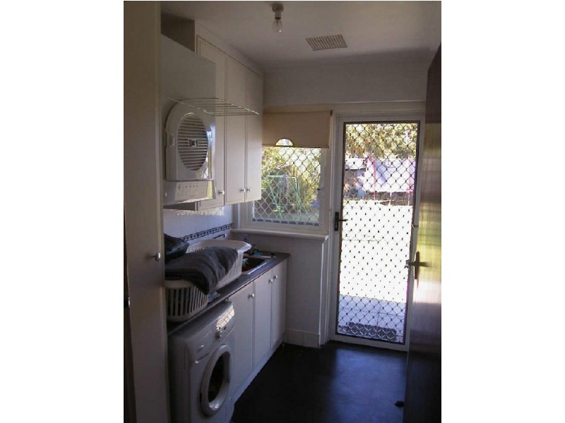 3 Elbe Court, Riverton WA 6148