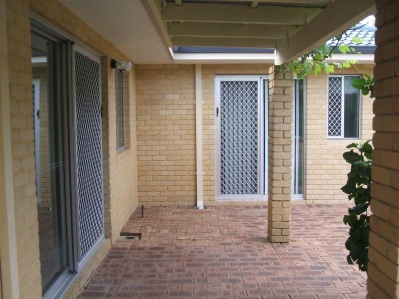 7 Cobalt Place, Riverton WA 6148