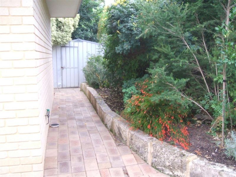 7 Cobalt Place, Riverton WA 6148