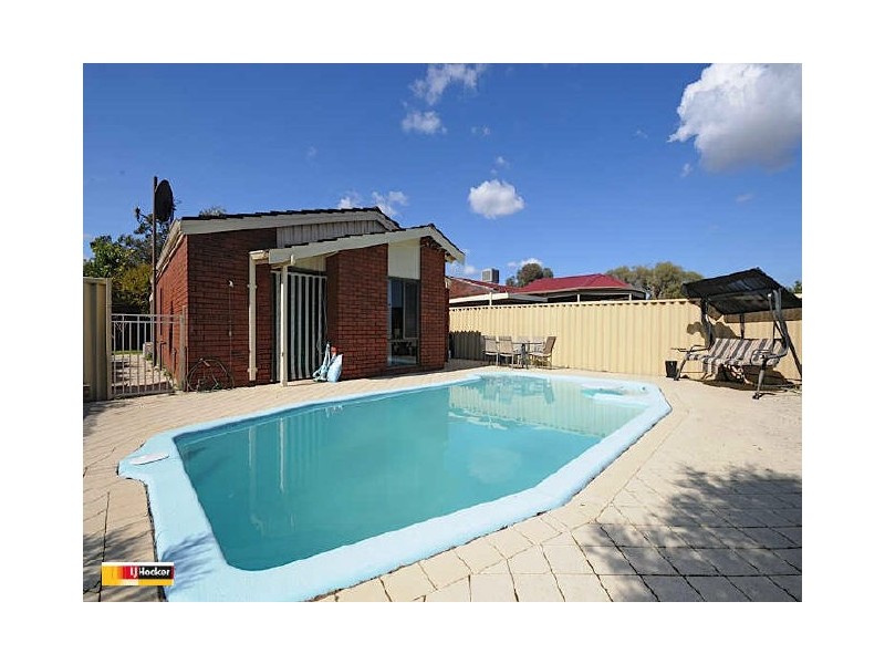 38 Vellgrove Avenue, Parkwood WA 6147