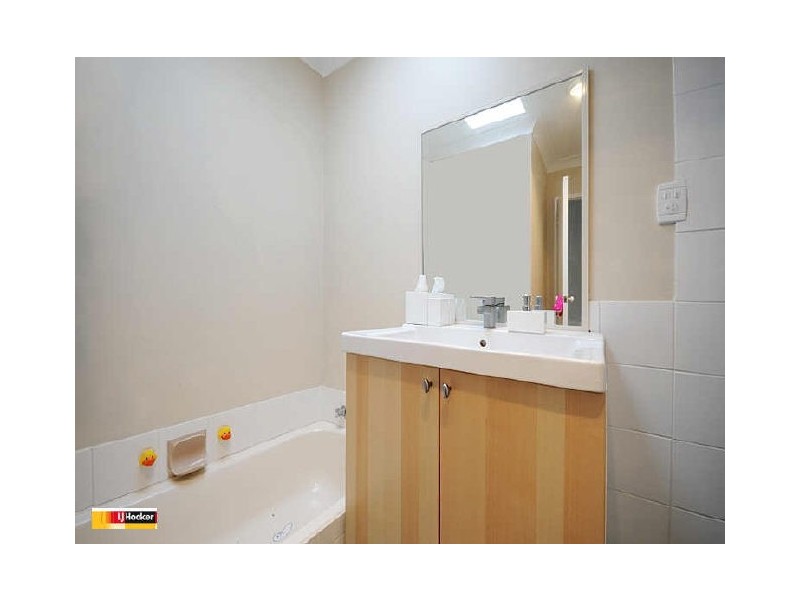 38 Vellgrove Avenue, Parkwood WA 6147