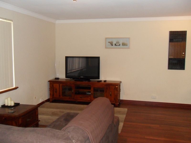 27 Queensville Avenue, Lynwood WA 6147