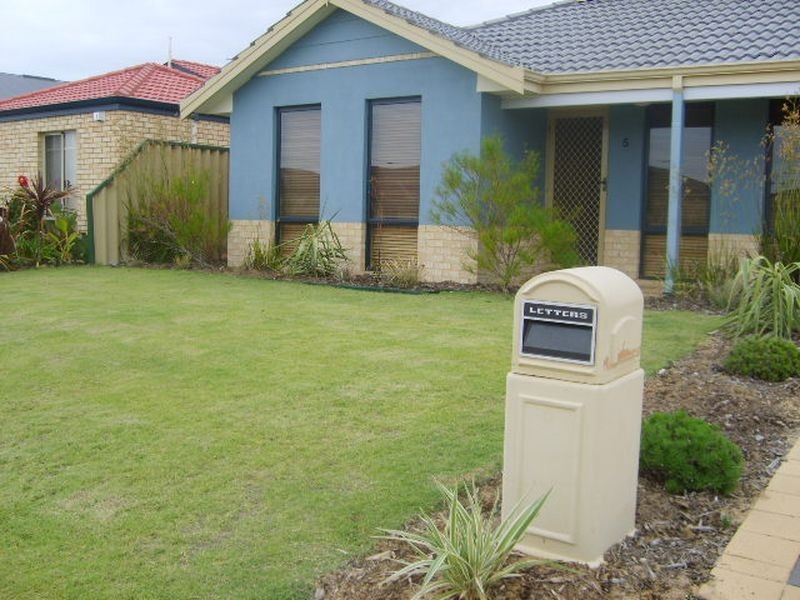 5 Ostling Avenue, Bertram WA 6167