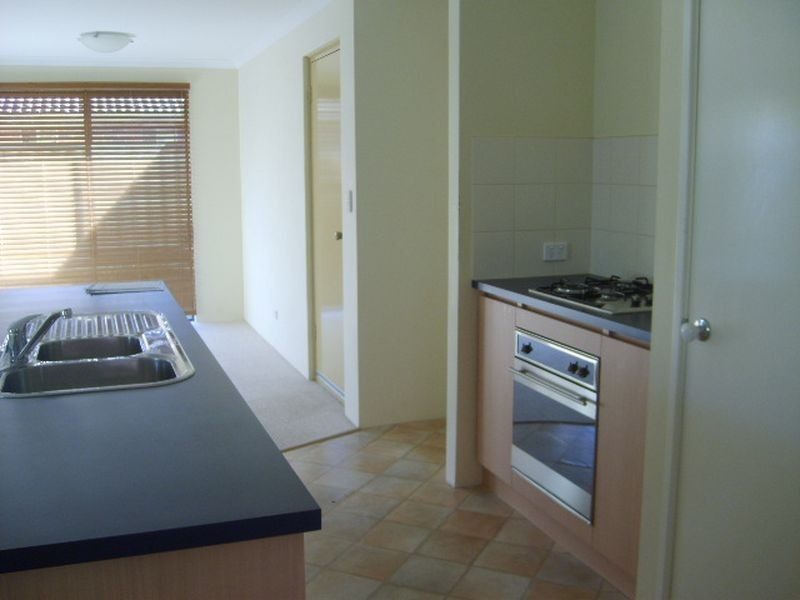 5 Ostling Avenue, Bertram WA 6167