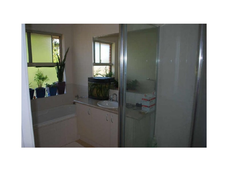 29 Beverley Place, Cloverdale WA 6105