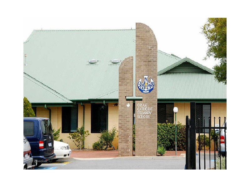 24 Huon Road, Willetton WA 6155