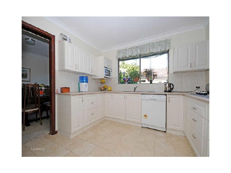 13 Balboa Row, Willetton WA 6155