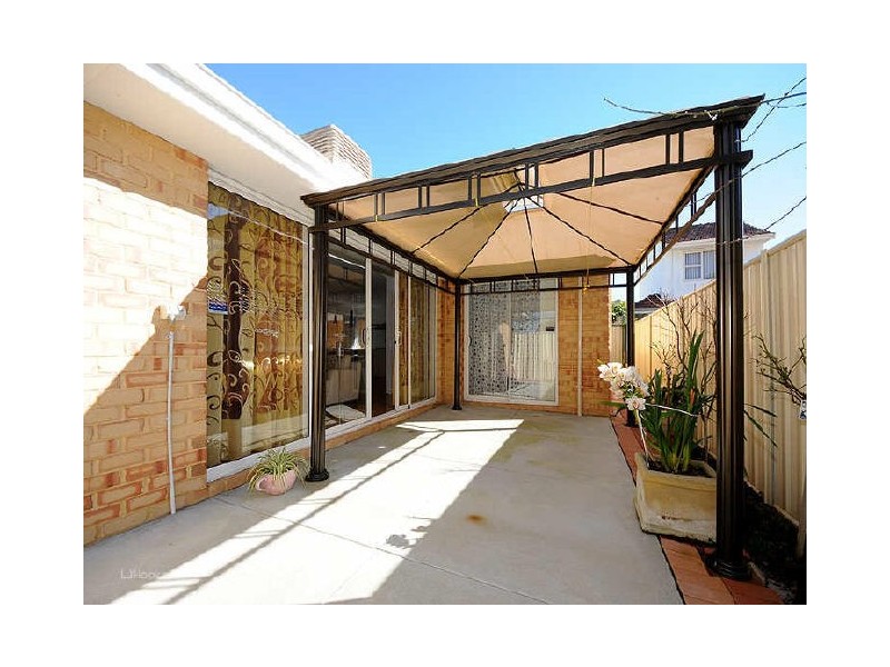 6a Noongar Road, Riverton WA 6148