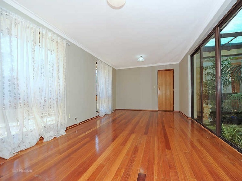 30 Darian Dve, Willetton WA 6155