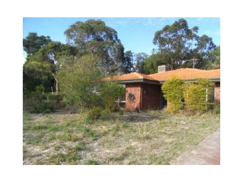 35 Battersea Road, Canning Vale WA 6155