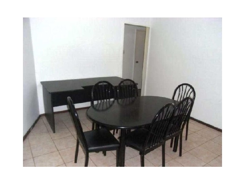 35 Battersea Road, Canning Vale WA 6155