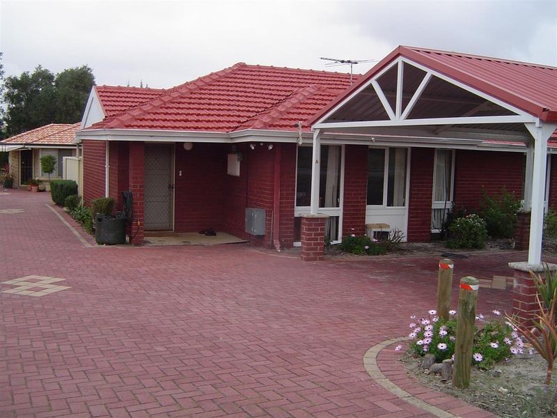 33A Kalangedy Drive, Riverton WA 6148