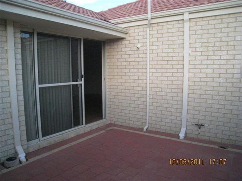 9/9 Muriel Street, Gosnells WA 6110