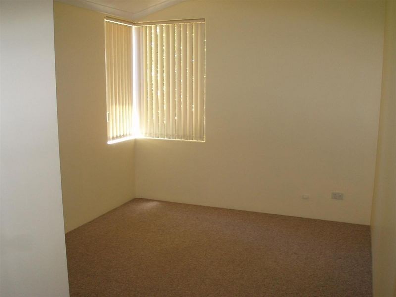 8 Elbe Court, Riverton WA 6148