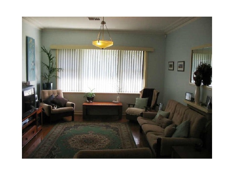 8 Wyndham Way, Yokine WA 6060