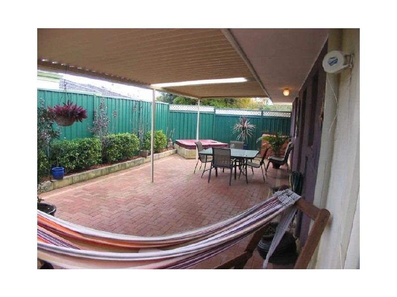 8 Wyndham Way, Yokine WA 6060