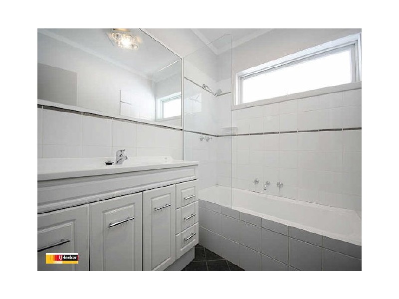 44 Riga Crescent, Willetton WA 6155