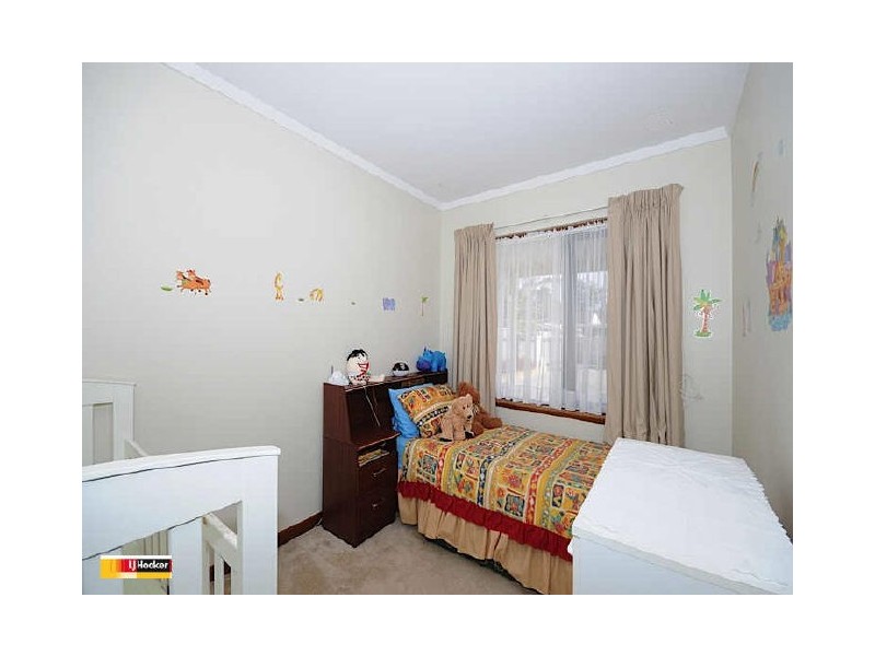44 Riga Crescent, Willetton WA 6155