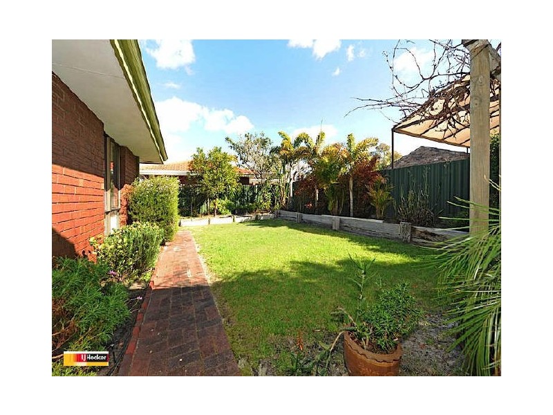 13 Redoubt Road, Willetton WA 6155
