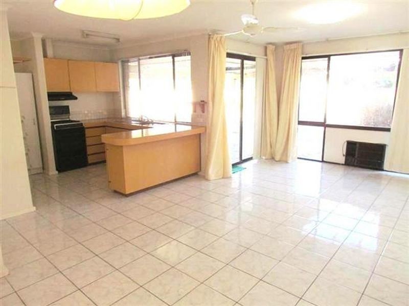 11 Newlyn Road, Willetton WA 6155