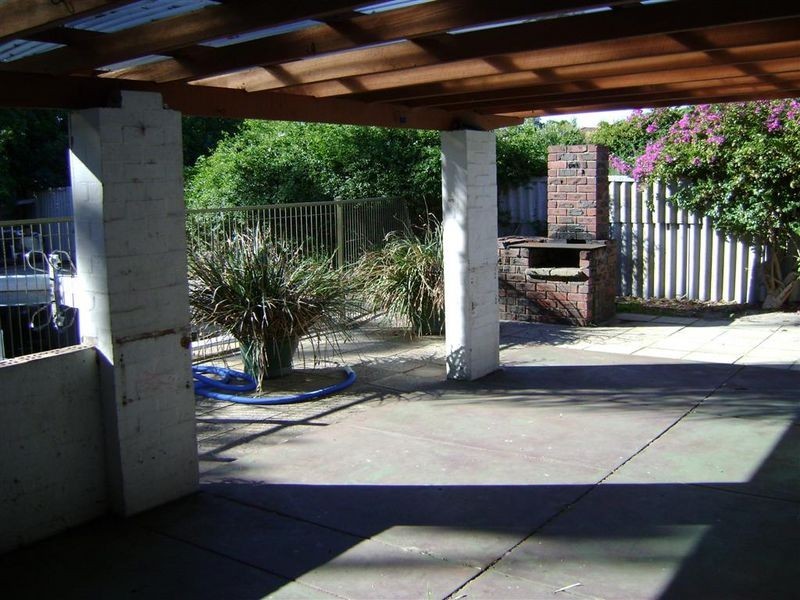 76 Apsley Road, Willetton WA 6155