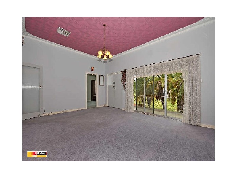 31 Leach Avenue, Riverton SA 5412